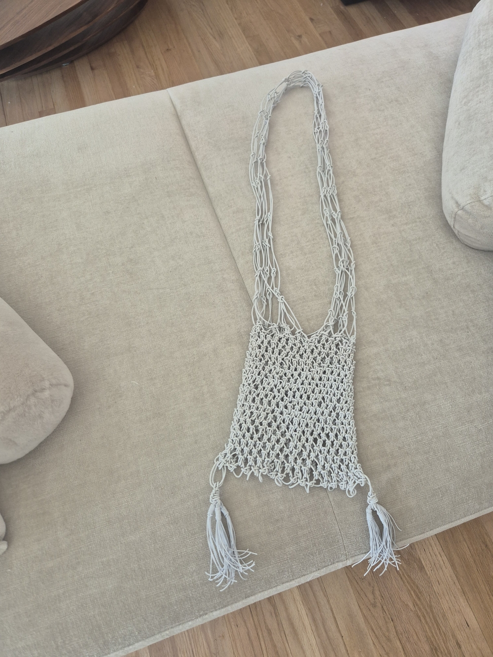 Handmade White Leather Macramé Crossbody Phone Bag with Tassels